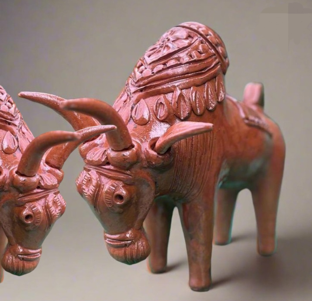 Unique Terracotta Bull Figurine – Handcrafted Rural Art Decor - Image 2