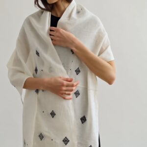 Soofkala Handwoven Stole – Elegant, Lightweight & Artisanal